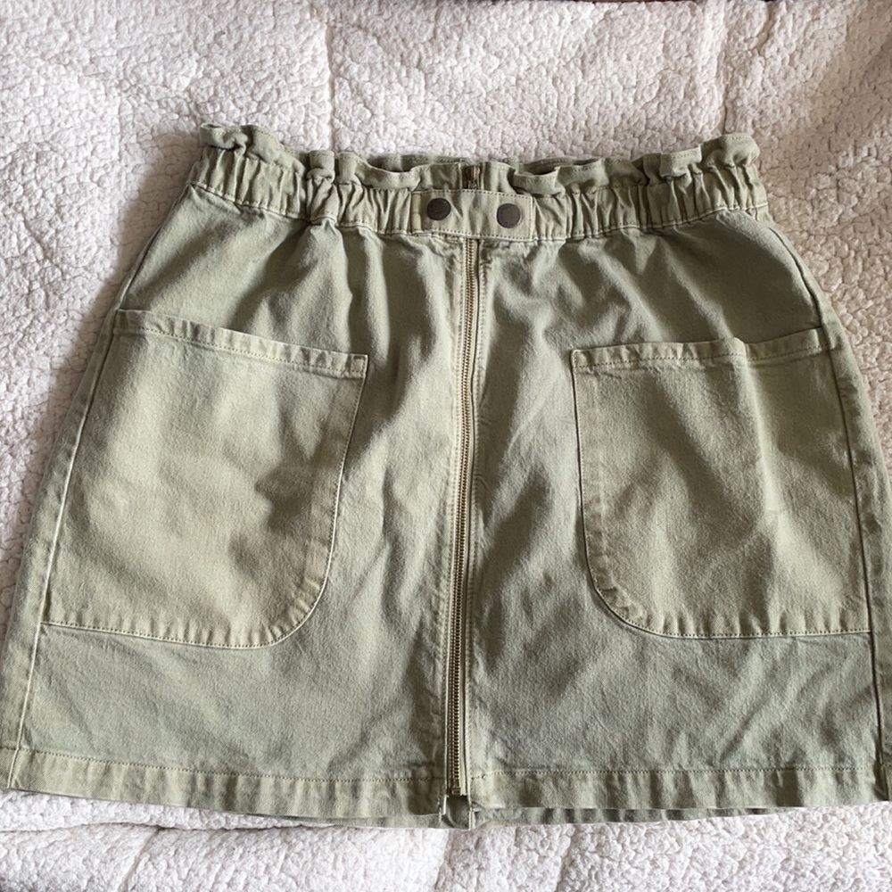Universal Thread Women's A-Line Mini Skirt, 14W